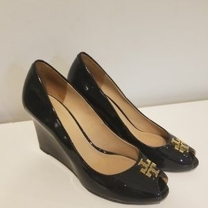 Tory Burch Jade Open Toe Wedge Dark Blue Size 5.5